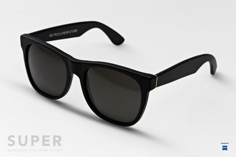 Basic Wayfarer by Retro Super Future